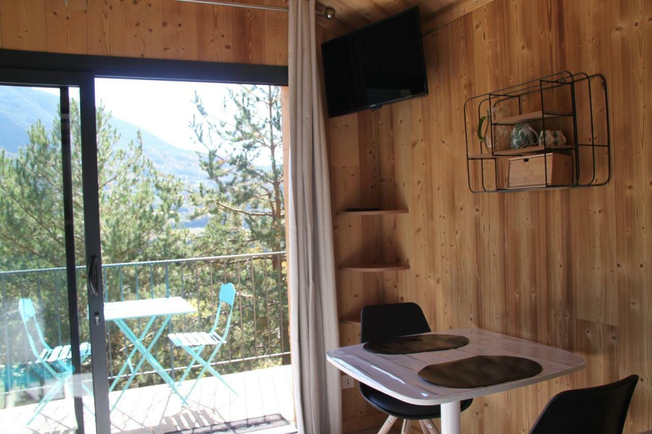 Clos Shambhala-Chalet D'Hotes Saint-Jean-Saint-Nicolas 外观 照片